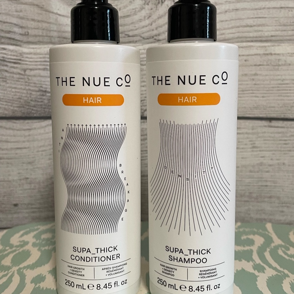 The Nue Co Supa Thick Sulfate Free & low pH Shampoo for Hair Growth